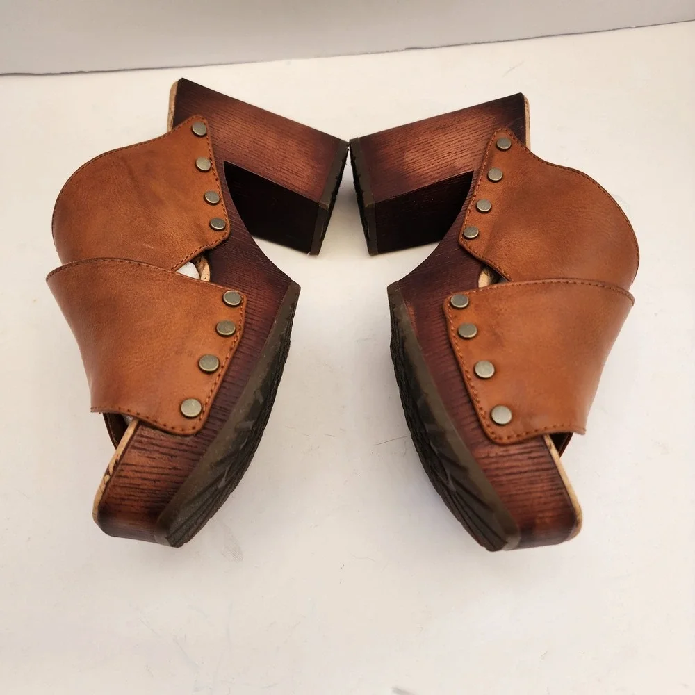Korks Tan Crossover Studded Platform Clog Sandals Wood Block Heel Retro Boho Sz6
